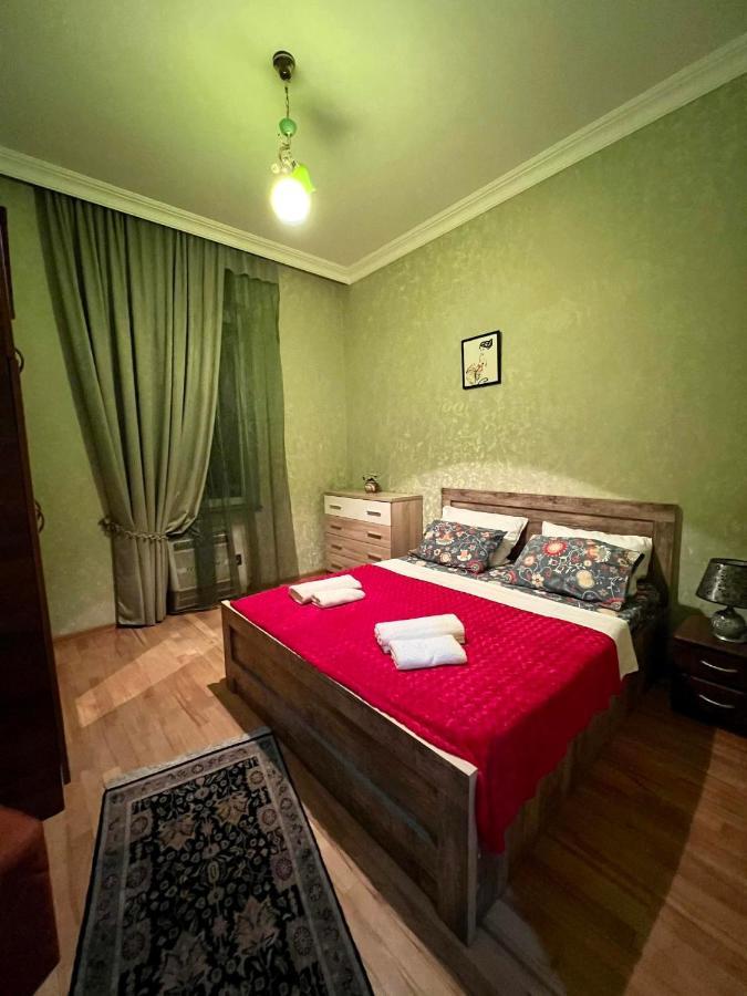 Sisi Guest House Kutaisi Esterno foto
